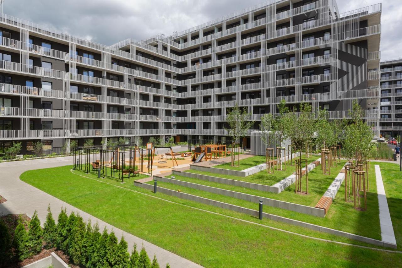 Stacja Wola Apartment Guminska By Noclegi Renters Varšava Exteriér fotografie